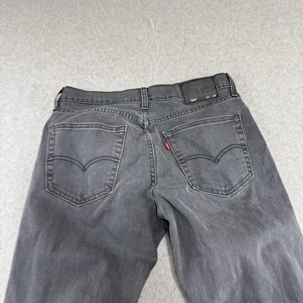Levis Premium Jeans Mens 31x32 Gray 541 Atheltic‎ Cotton Blend Stretch Denim